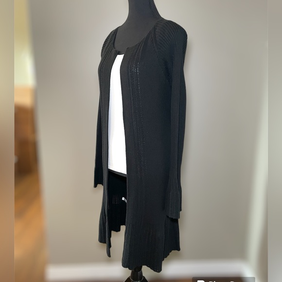 EXPRESS DUSTER CARDIGAN.  SIZE L. - Picture 2 of 4